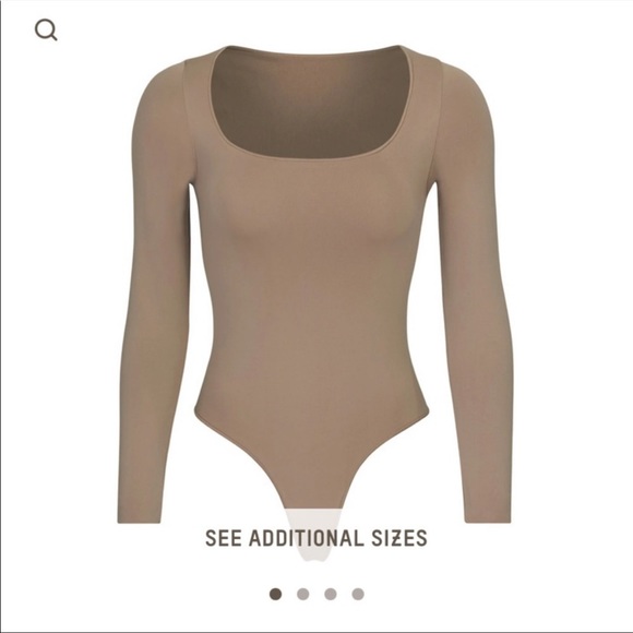 SKIMS Essential Long Sleeve Scoop Neck Bodysuit L/XL Desert - Picture 6 of 12